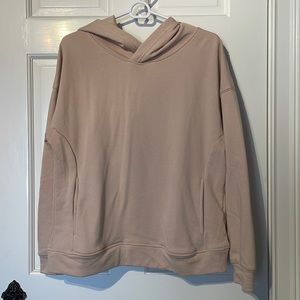 Beige hoodie— medium